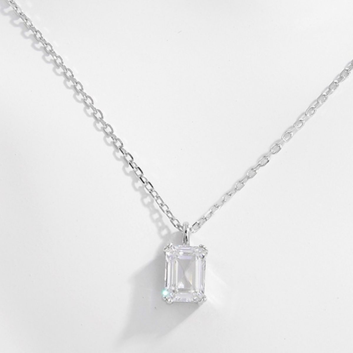 925 Sterling Silver Zircon Pendant Necklace - AppealingDiamond.com