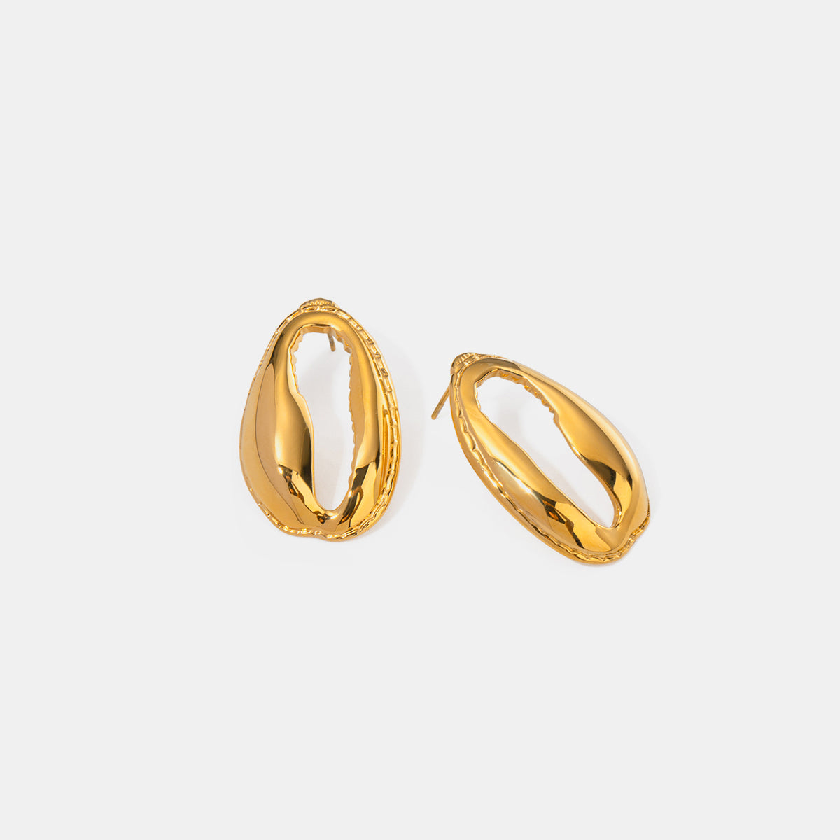 18K Gold-Plated Tooth Shell Earrings - AppealingDiamond.com