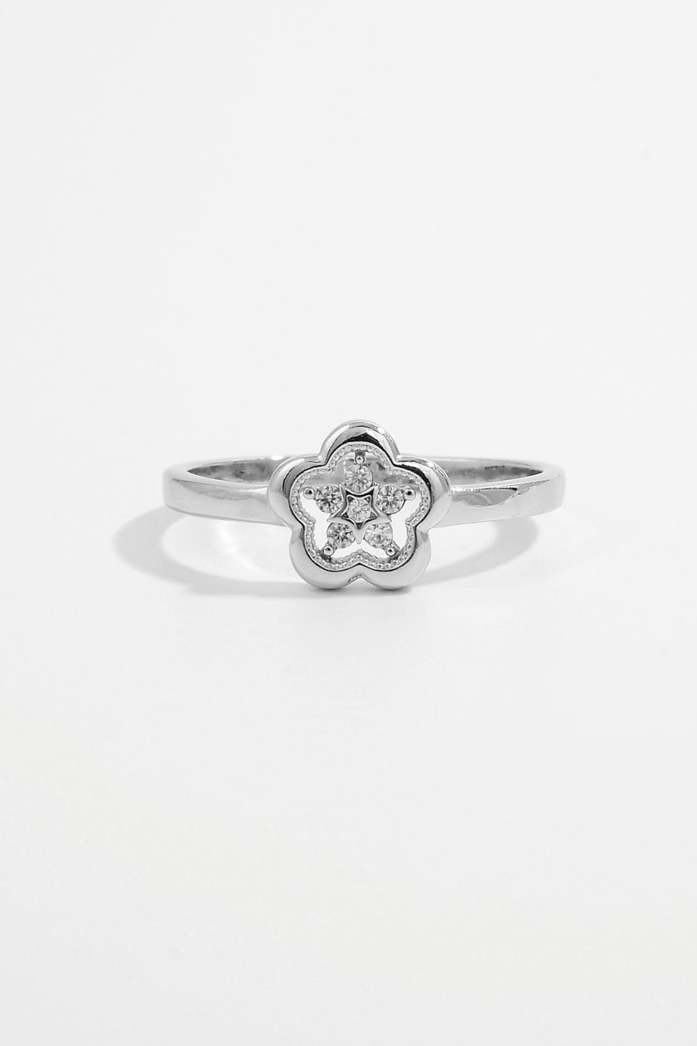 925 Sterling Silver Zircon Flower Ring - AppealingDiamond.com