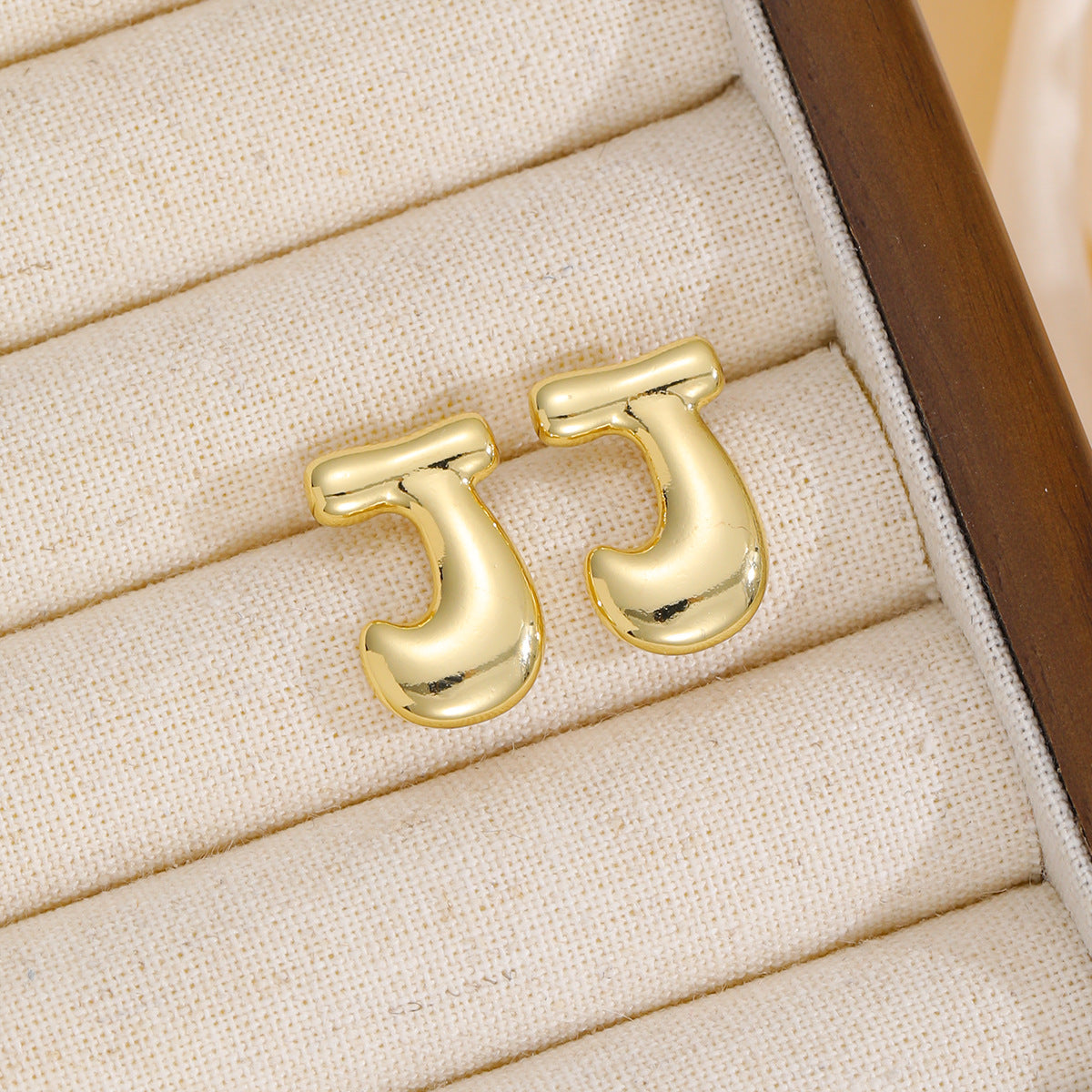 18K Gold-Plated Bubble Letter Stud Earrings - AppealingDiamond.com