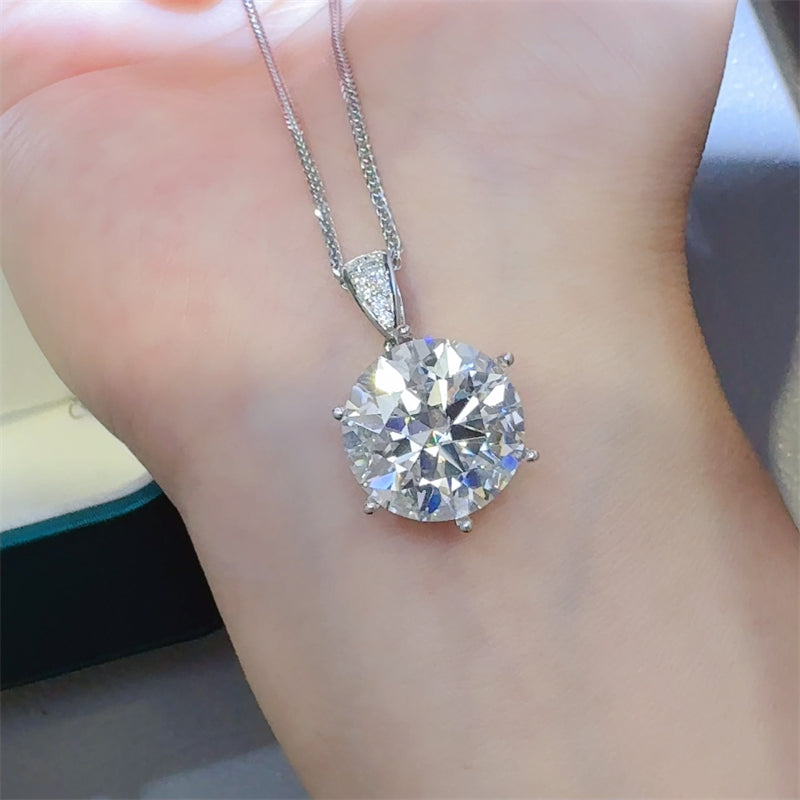 10 Carat Moissanite 925 Sterling Silver Pendant Necklace - AppealingDiamond.com